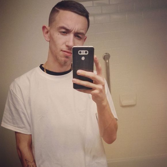 Meet your Posher, Gabe - Picture 1 of 1